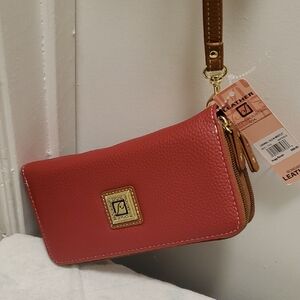 Mountain Stone Coral Leader Red Wallet.